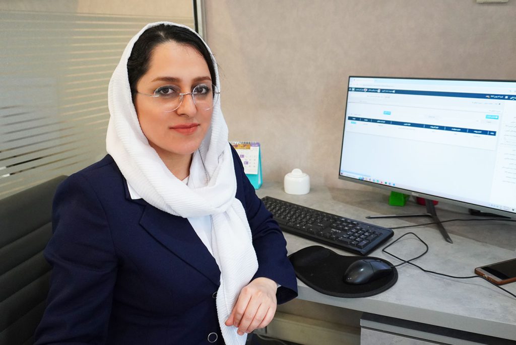 راینوشاپ